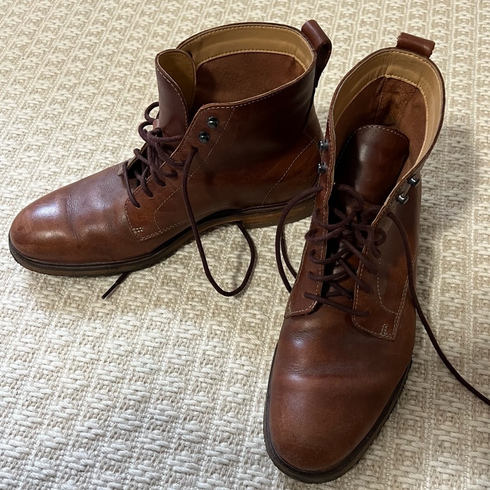 Clarks Men’s Leather Lace-up Boots